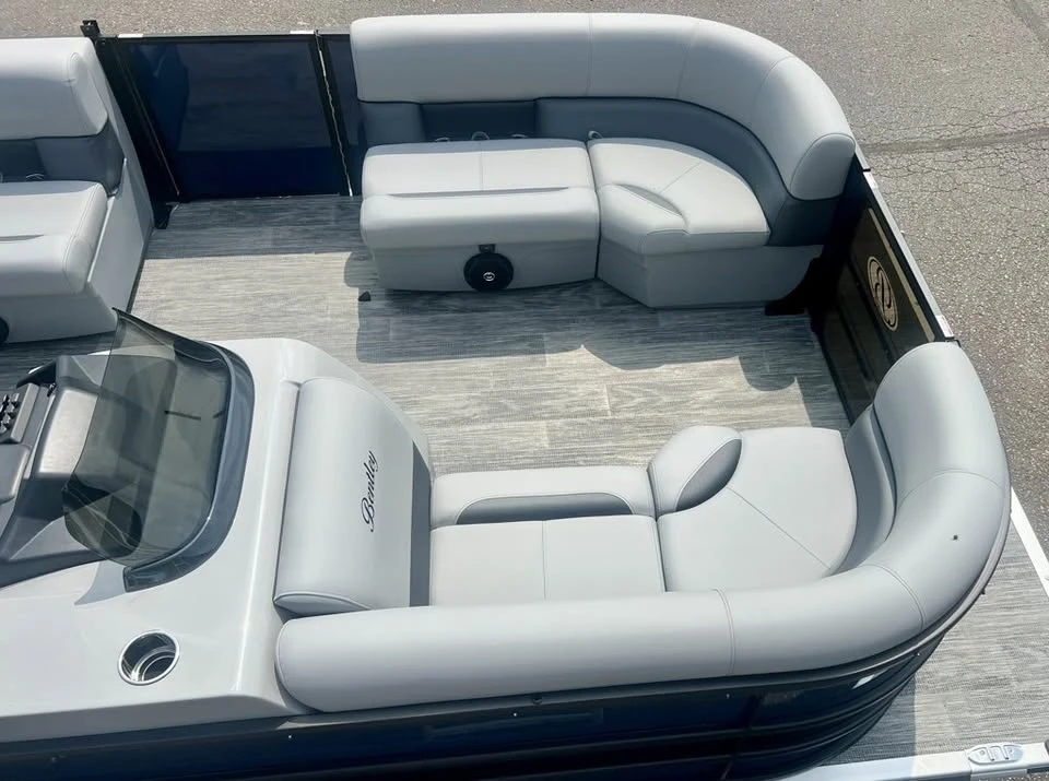 2026 Bentley - Image 8 of 20