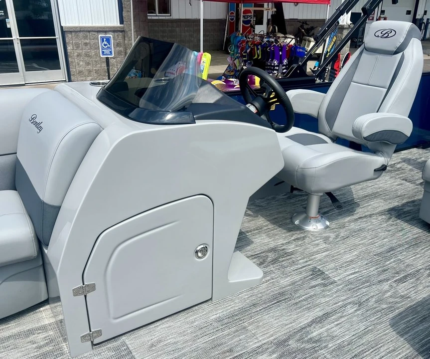 2026 Bentley - Image 14 of 20