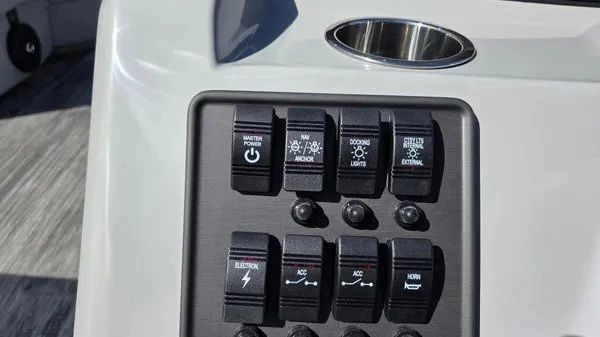 2026 Bentley - Image 11 of 20