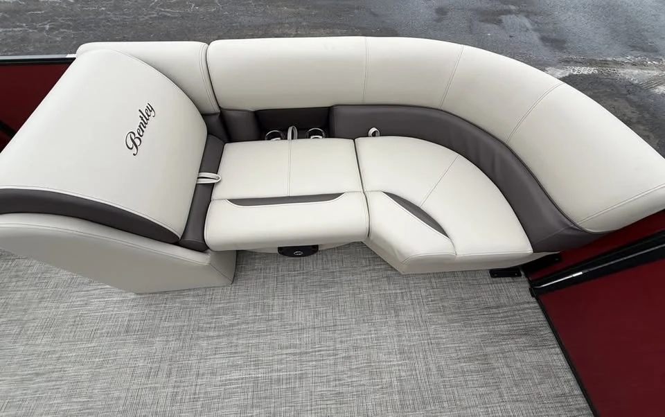 2026 Bentley - Image 11 of 20