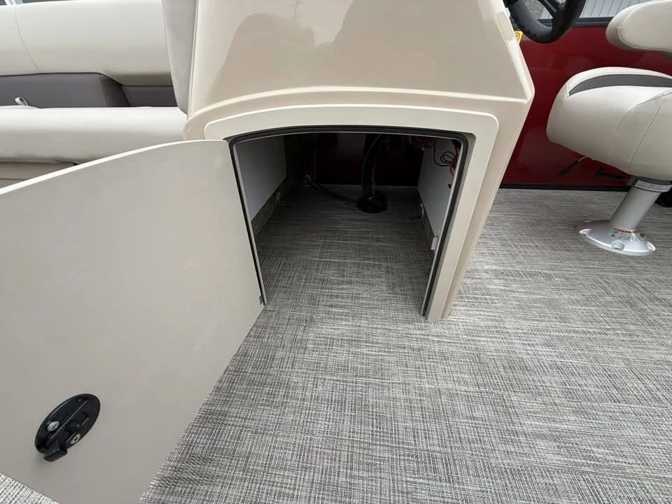 2026 Bentley - Image 16 of 20