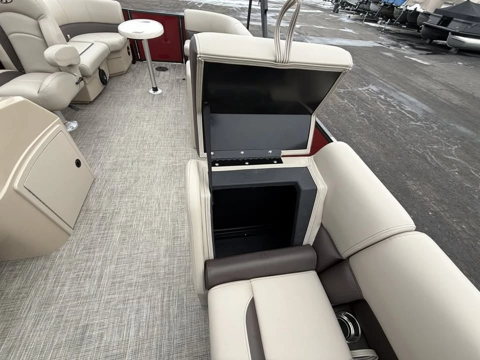 2026 Bentley - Image 13 of 20