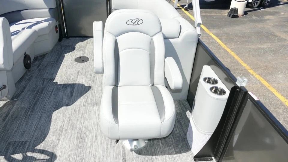 2026 Bentley - Image 14 of 20