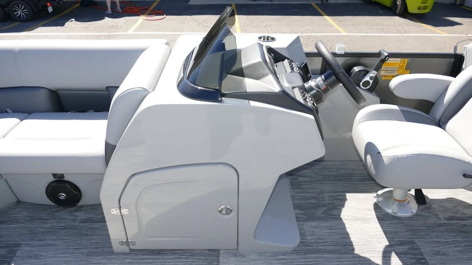 2026 Bentley - Image 12 of 20