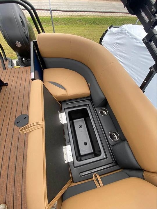 2026 Bentley - Image 4 of 6