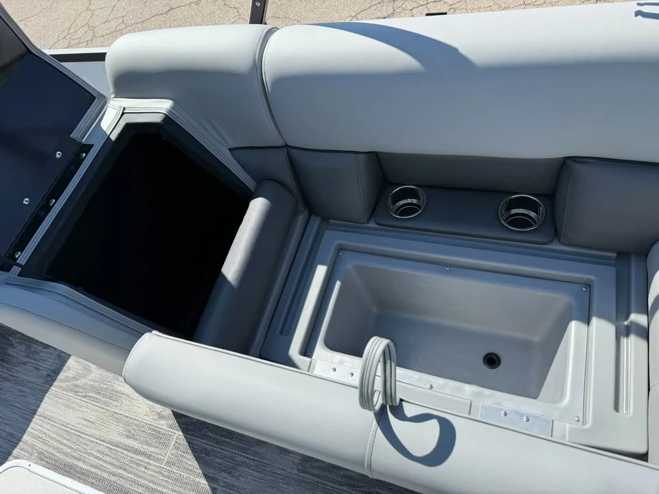 2026 Bentley - Image 14 of 20