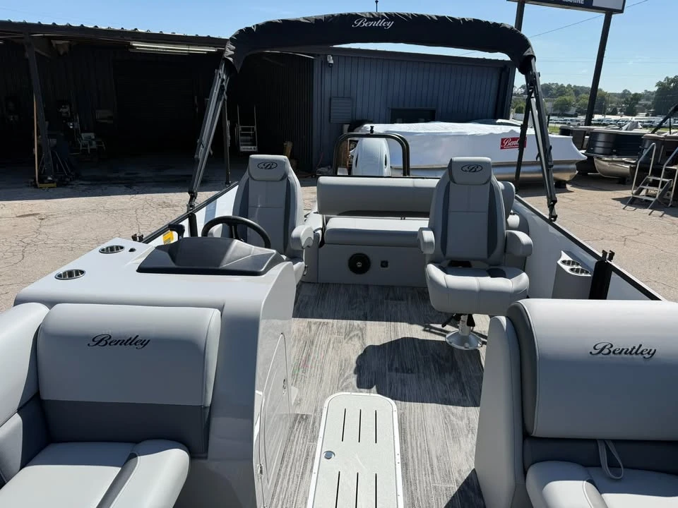 2026 Bentley - Image 4 of 20