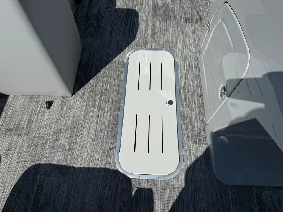 2026 Bentley - Image 8 of 20