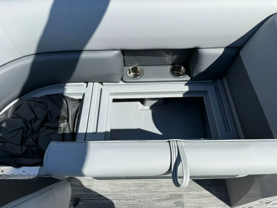 2026 Bentley - Image 16 of 20
