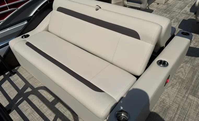 2026 Bentley - Image 8 of 13