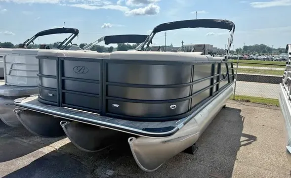 2026 Bentley Pontoons Legacy 223 Swingback
