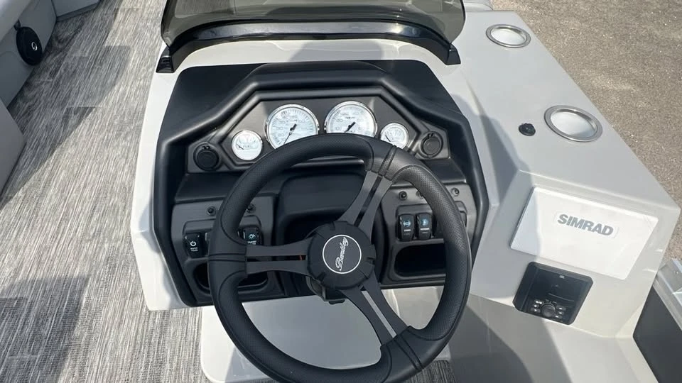 2026 Bentley - Image 13 of 15