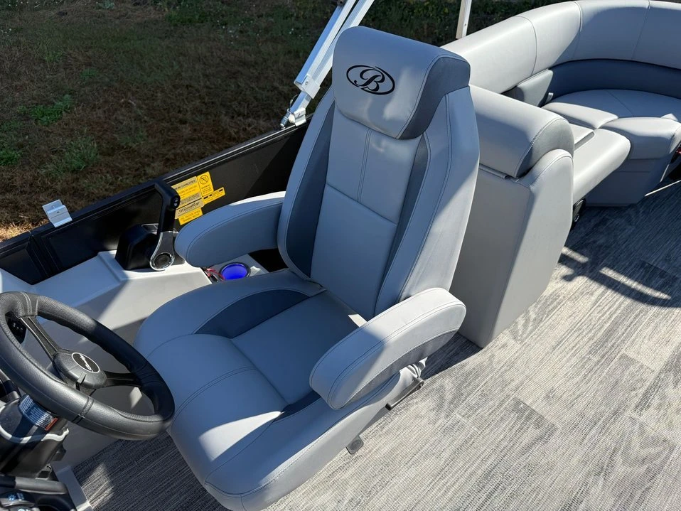 2026 Bentley - Image 14 of 20