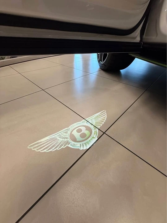 2026 Bentley Bentayga Speed - Image 6 of 18