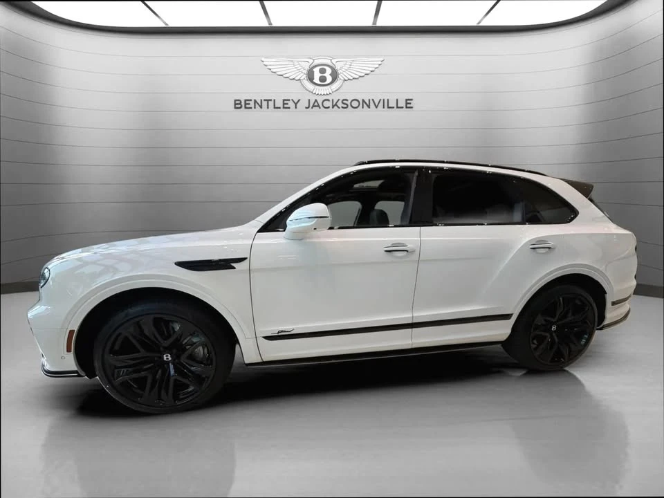2026 Bentley Bentayga Speed - Image 11 of 20