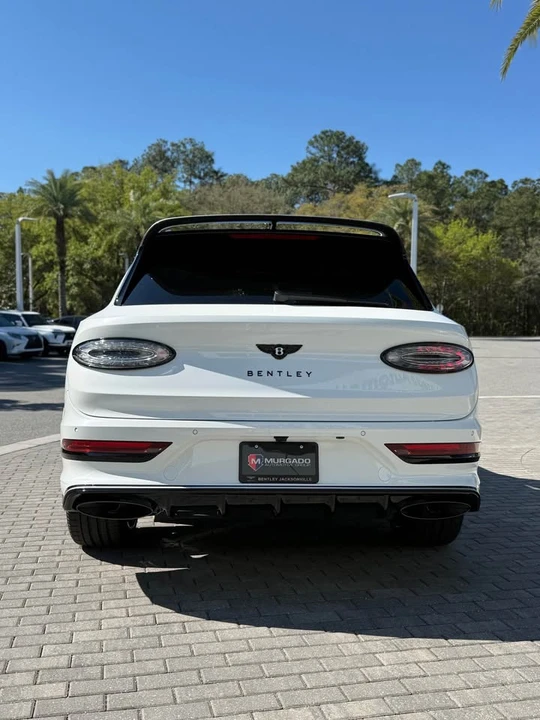 2026 Bentley Bentayga Speed - Image 2 of 6