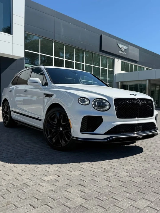 2026 Bentley Bentayga Speed - Image 6 of 6