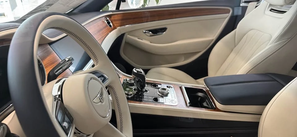 2026 Bentley Continental GTC - Image 7 of 7