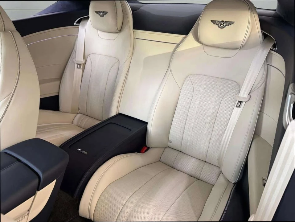 2026 Bentley Continental GT 3rd Gen - Image 18 of 19