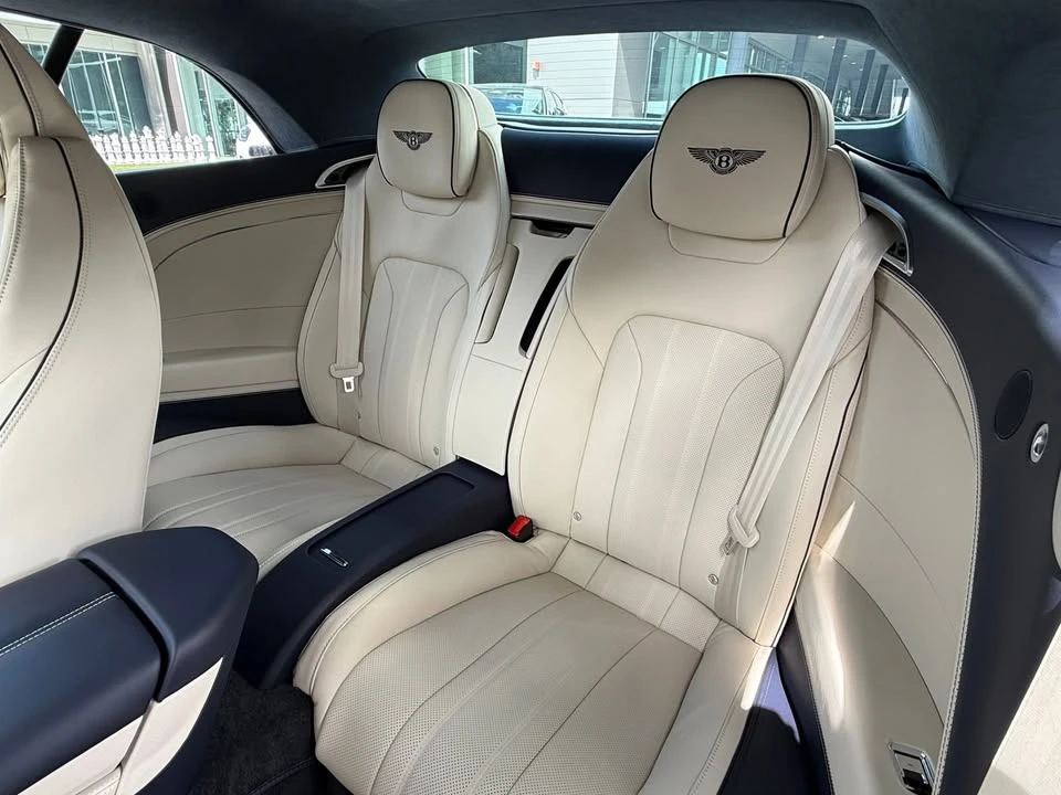 2026 Bentley Continental GTC - Image 11 of 12