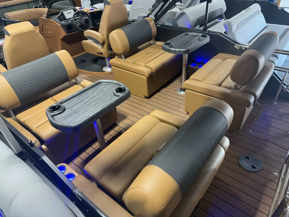 2026 Bentley - Image 15 of 20