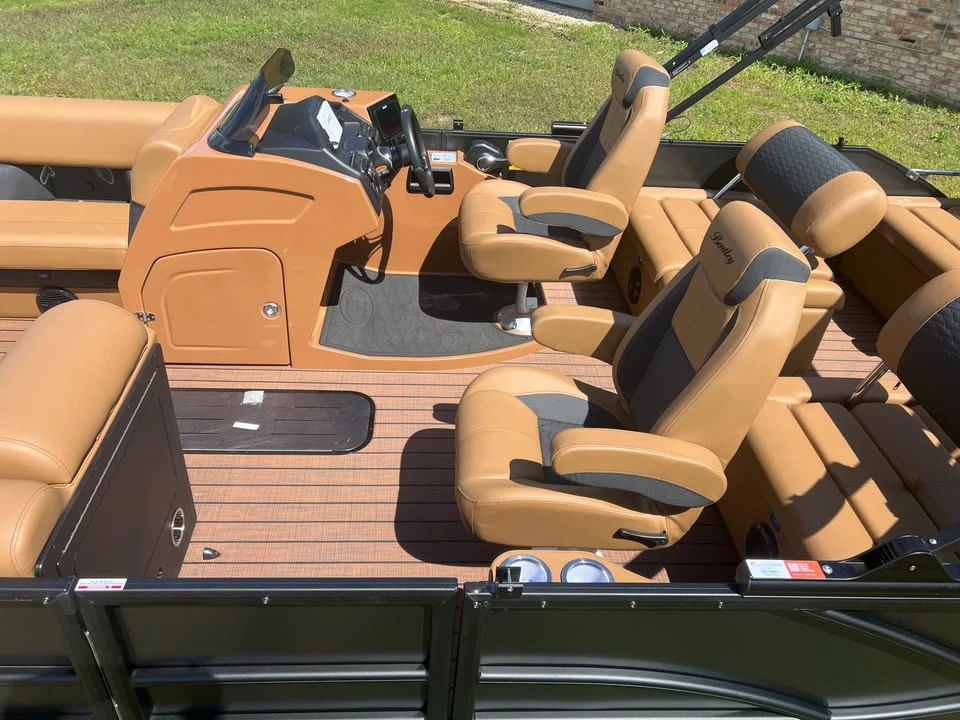 2026 Bentley - Image 3 of 20