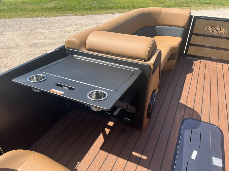2026 Bentley - Image 16 of 20