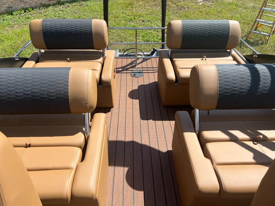 2026 Bentley - Image 13 of 20