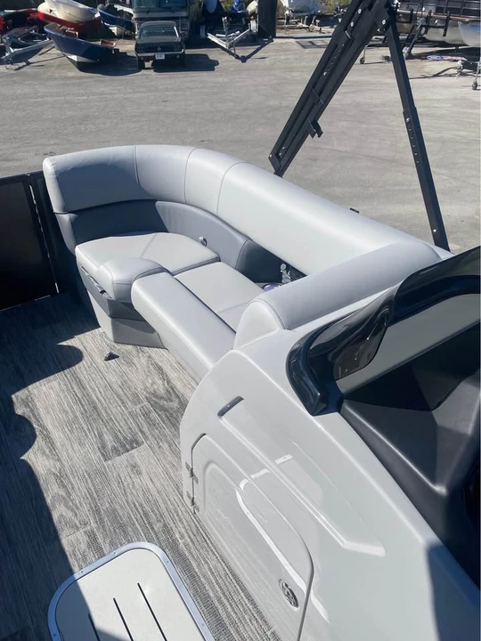 2026 Bentley - Image 11 of 20