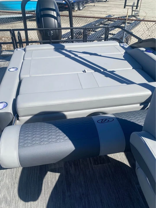 2026 Bentley - Image 18 of 20