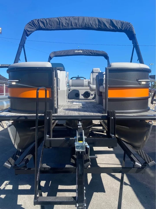 2026 Bentley - Image 3 of 20