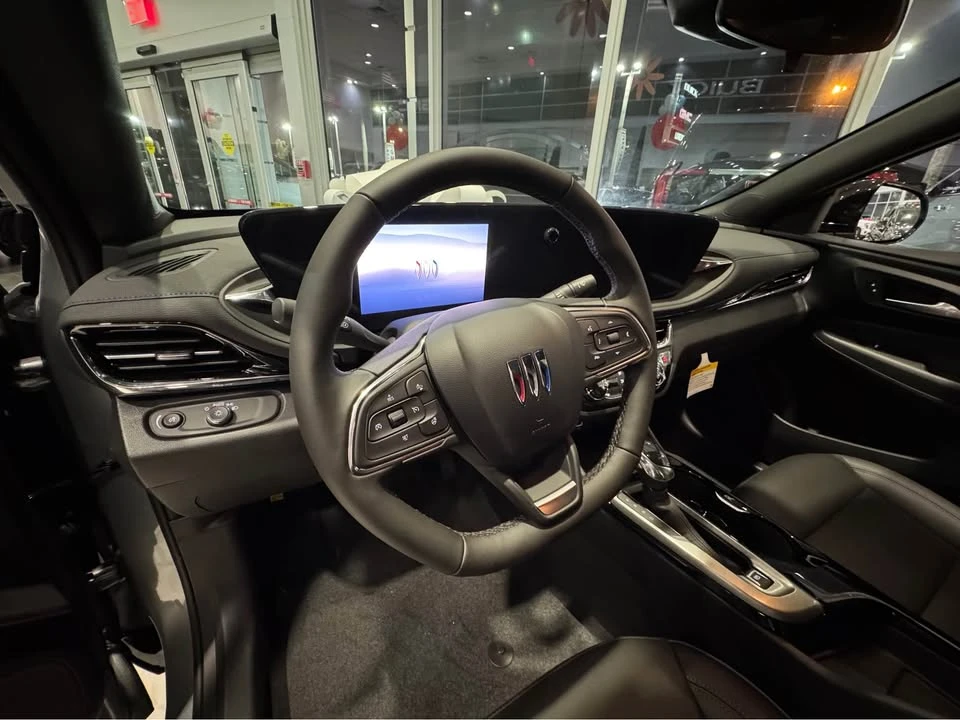2026 Buick Envision - Image 5 of 6