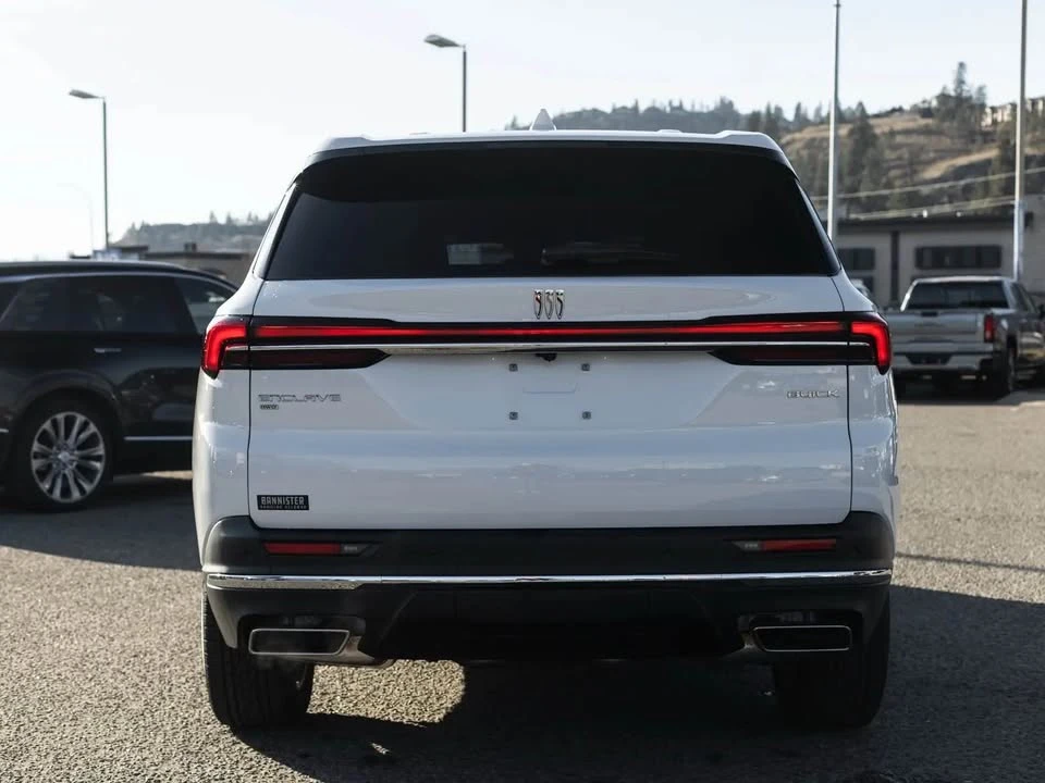 2026 Buick Enclave - Image 6 of 13