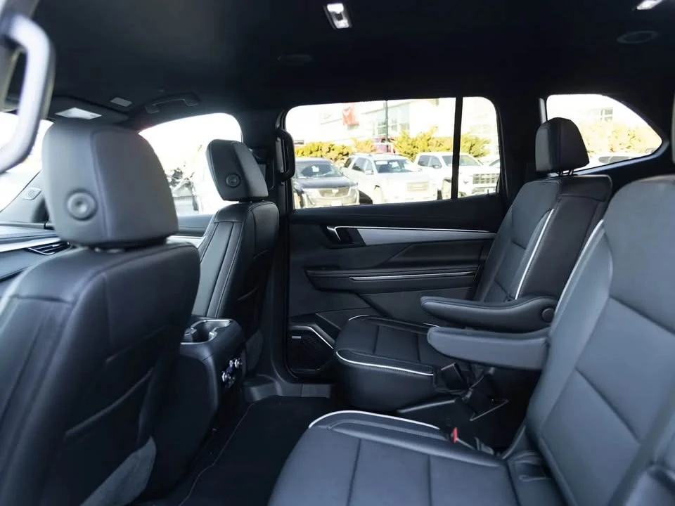 2026 Buick Enclave - Image 10 of 13