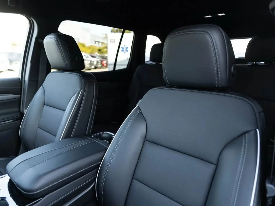 2026 Buick Enclave - Image 9 of 13