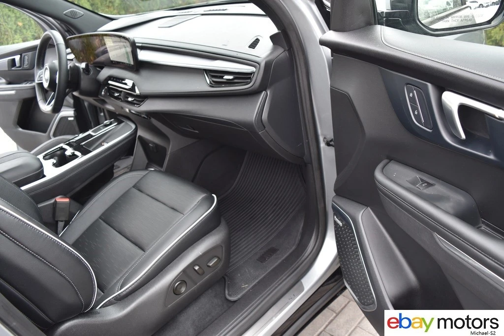 2026 Buick Enclave - Image 17 of 21