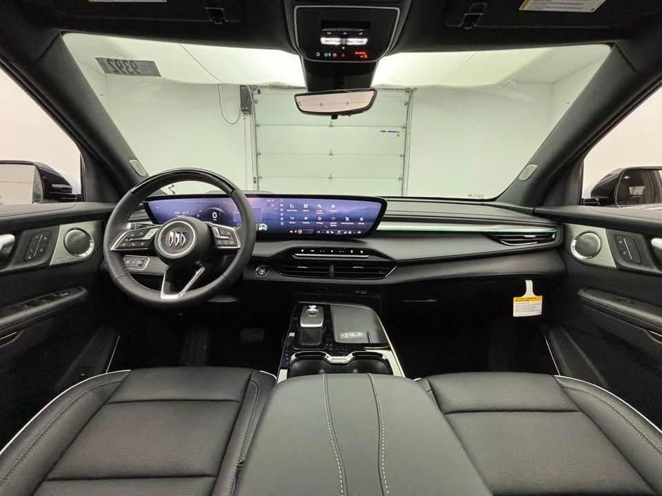 2026 Buick Enclave - Image 2 of 12