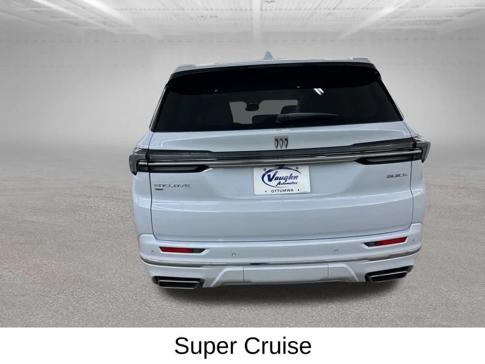 2026 Buick Enclave - Image 9 of 12