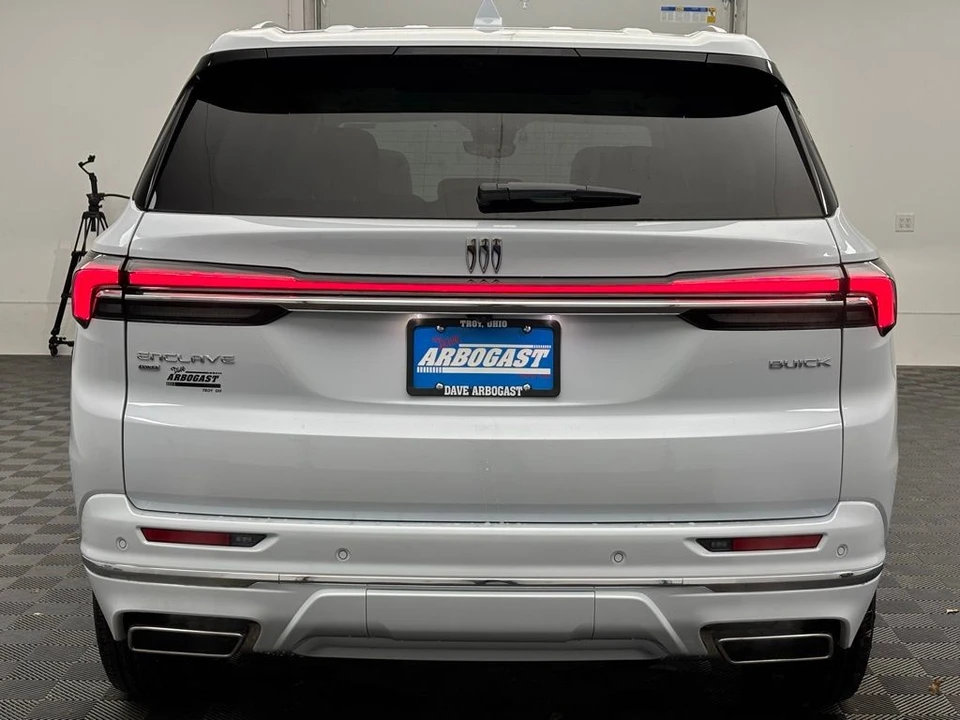 2026 Buick Enclave - Image 11 of 12