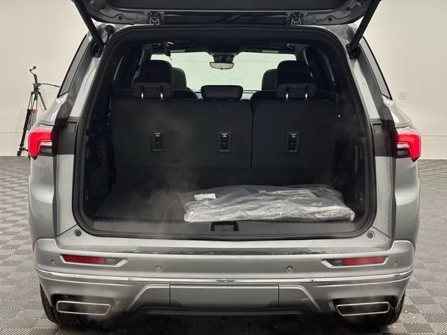 2026 Buick Enclave - Image 12 of 12