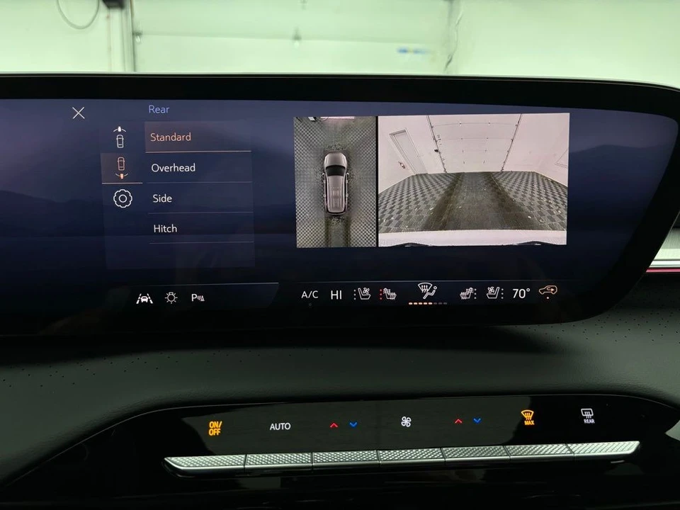 2026 Buick Enclave - Image 3 of 12