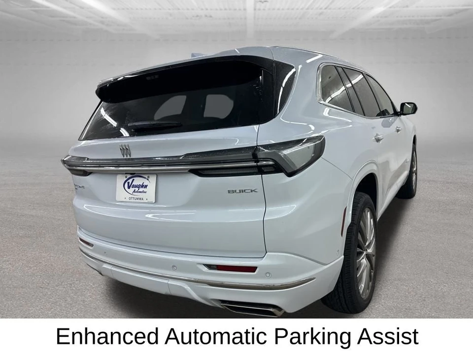 2026 Buick Enclave - Image 10 of 12