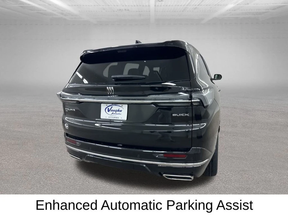 2026 Buick Enclave - Image 10 of 12