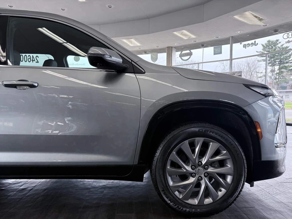2026 Buick Enclave - Image 7 of 21
