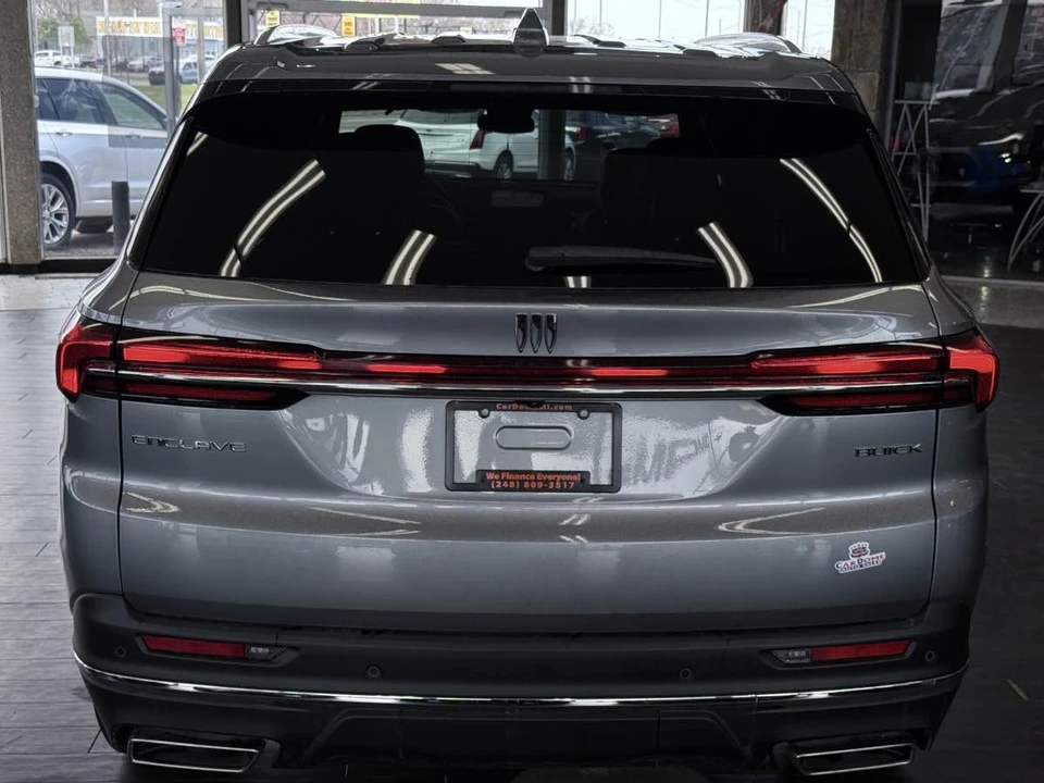2026 Buick Enclave - Image 11 of 21