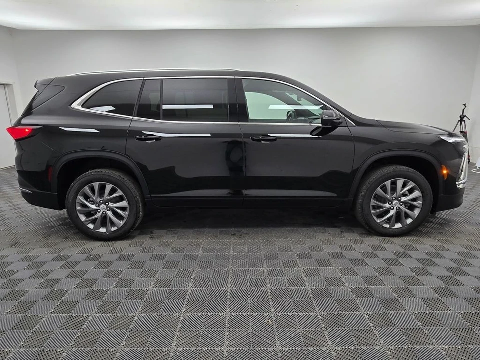 2026 Buick Enclave - Image 11 of 12