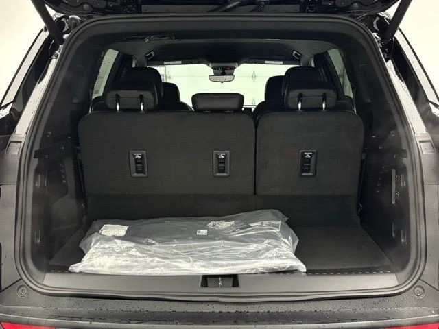 2026 Buick Enclave - Image 10 of 12