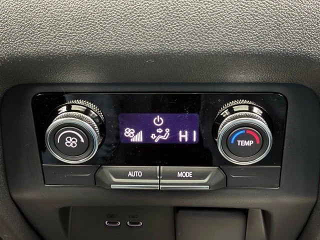 2026 Buick Enclave - Image 7 of 12