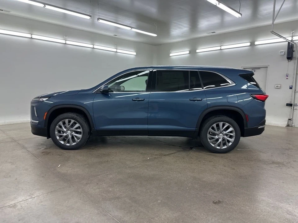 2026 Buick Enclave - Image 6 of 12