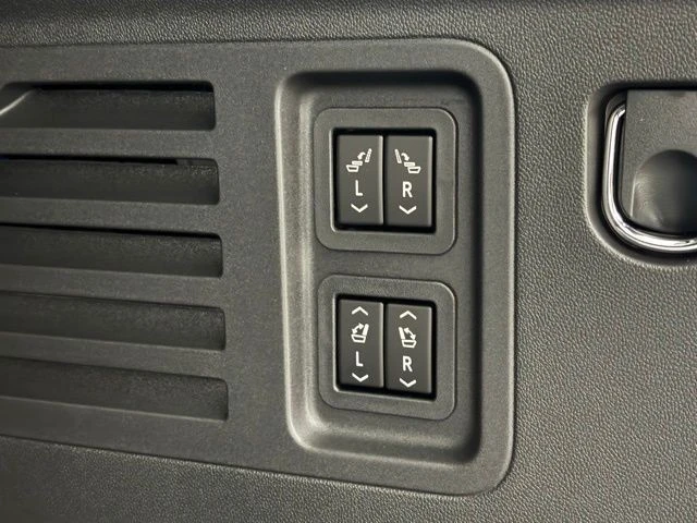 2026 Buick Enclave - Image 12 of 12